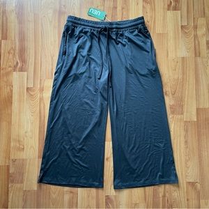 UEU Gray Wide Leg Pull On Crop Pants Size L